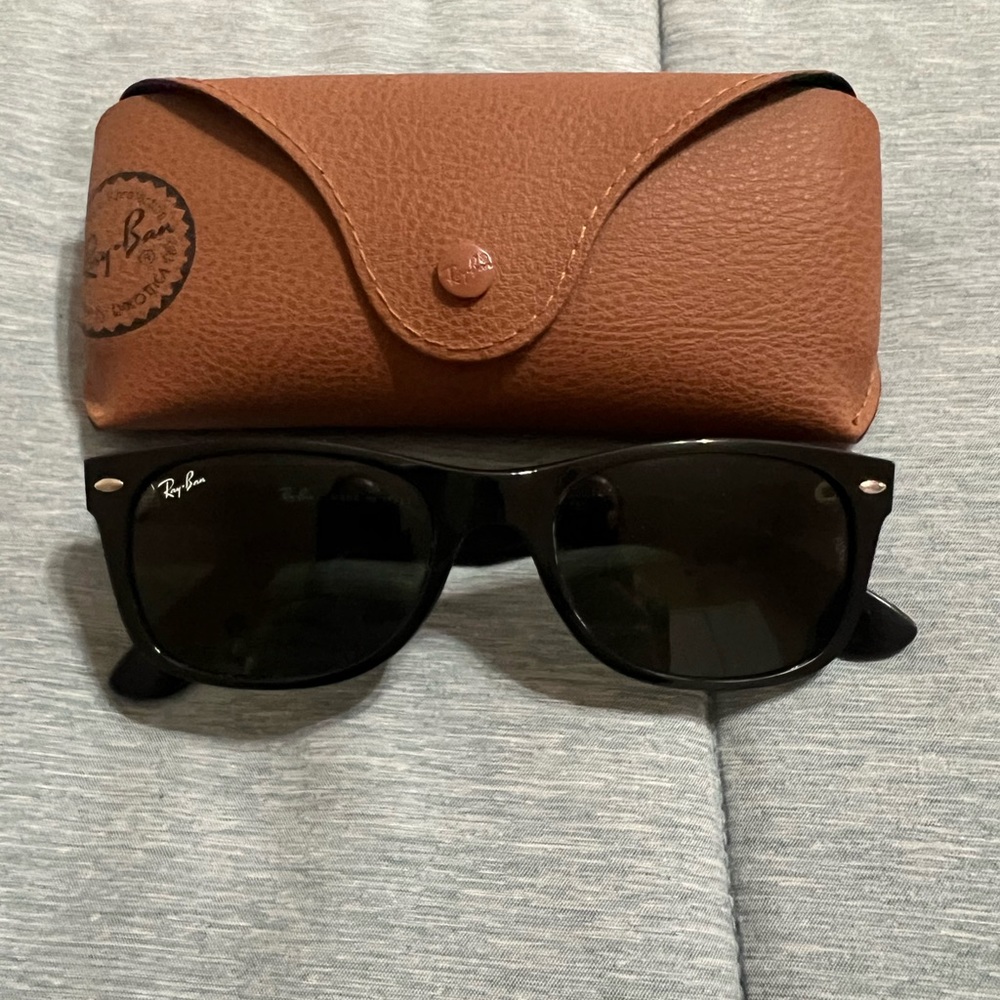 Kids new wayfarer sunglasses. New.